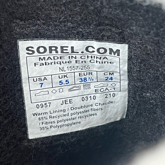 Sorel Waterproof Snow Boots Size 7 - Picture 5 of 5